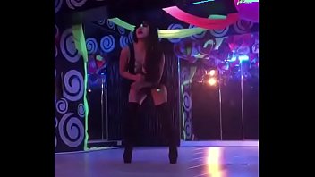 Bridget Suarez Sizzling Dance Moves – Pinay Model
