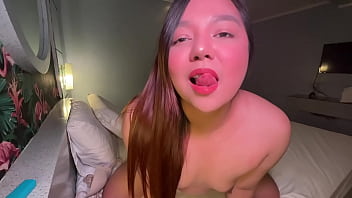 Pinay Sharinami Flaunting Her Hairy Armpit