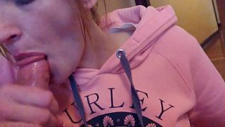 Filipina Amateur Gives Sloppy Head Then Gets Filled With A Messy Creampie