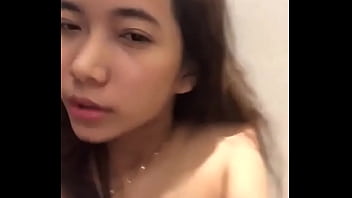 Lonely Filipina Fucking Herself