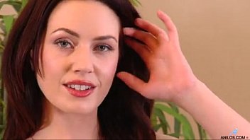 A Seasoned Cougar Gushes Her Sweet Nectar Through Wave After Wave Of Climax