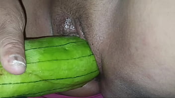 Filthy Amateur Slut Gets Her Pussy Devoured