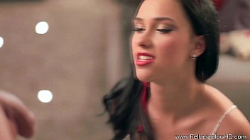 Passionate Milf’s Eager Mouth Worship