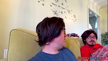 Geeky Glasses Guy Unleashes A Load On A Naive Newbie’s Face