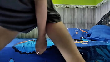 Naughty Asian Amateur Girl Gives A Slobbery Blowjob And Gets Pounded Hard